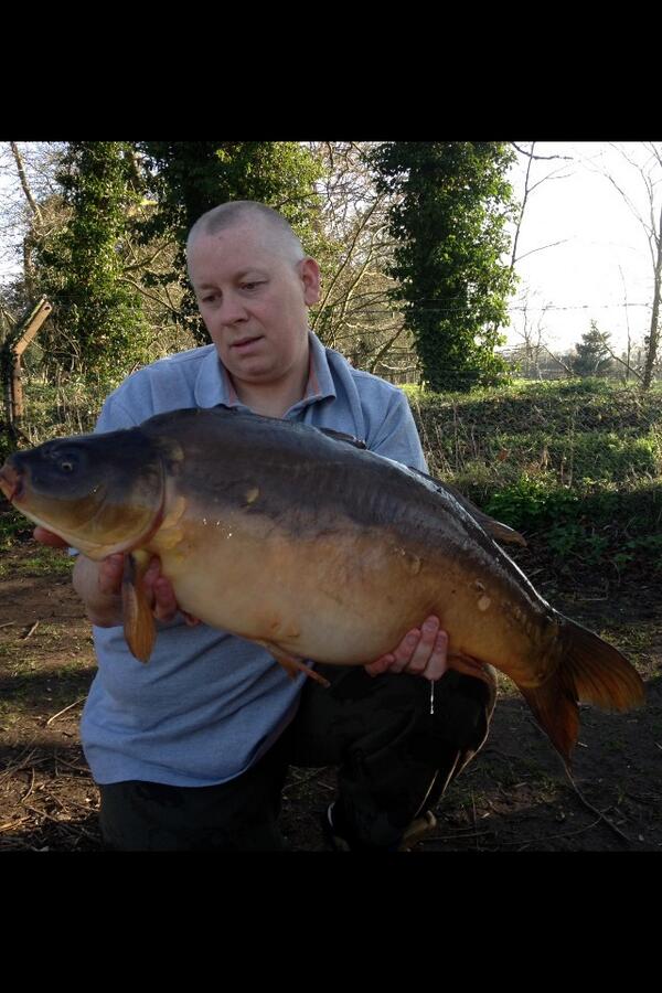 Peter Howlers 3rd of the day a Broadwing mirror of 23lb.