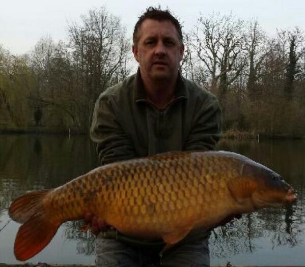 Steve Aldous with a 29.5lb ghostie from Broadwing.