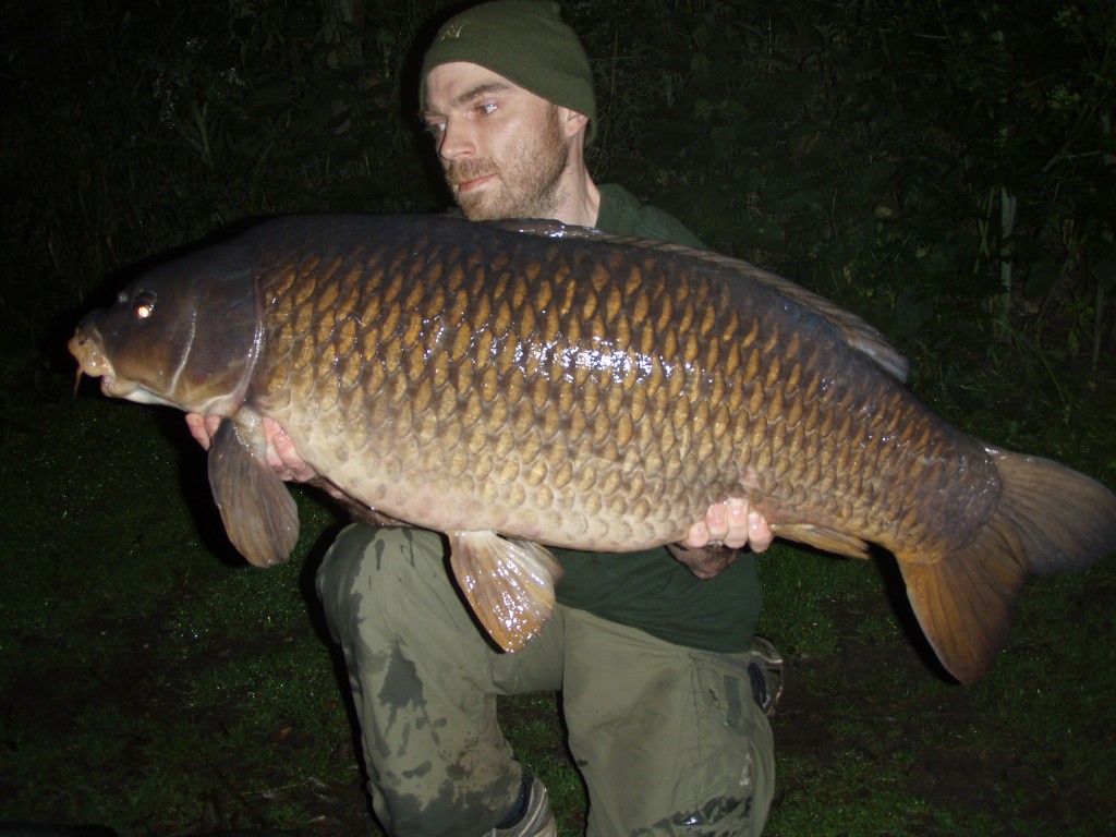 Kev Smith with 'The Long Common' caught for the first time this season, weighing in at 37lb 15oz 