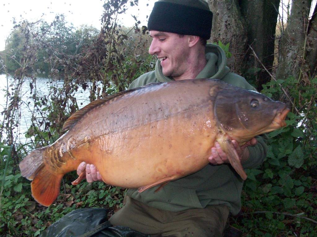 Aidy revell with a 36lb beauty on a very cold November afternoon
