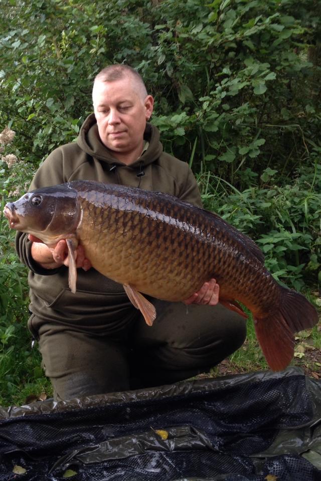 Peter 'The Howler' with a 34lb common from Broadwing
