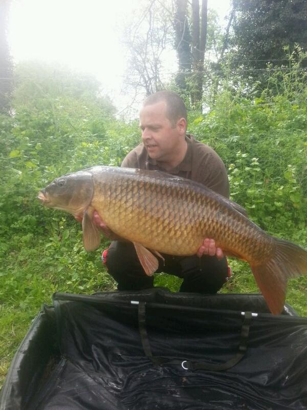 Marty Hall with a 32.12lb common from Broadwing.